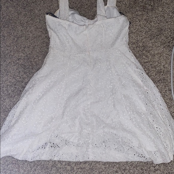 Summer dress 💐 - Picture 3 of 3